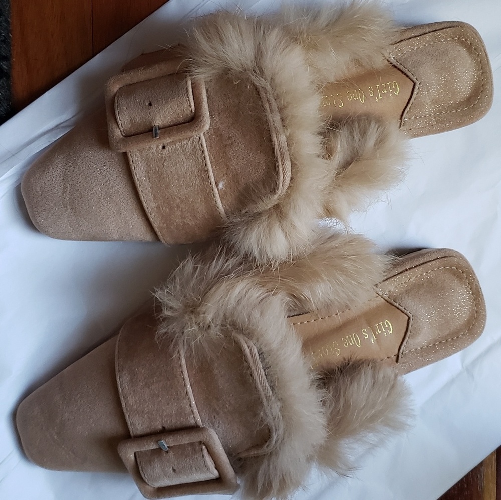 NEW! REAL fur lined mules loafers 6 taupe